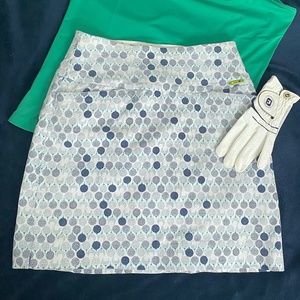 EUC Swing Control Pull on Golf Skort Size 4